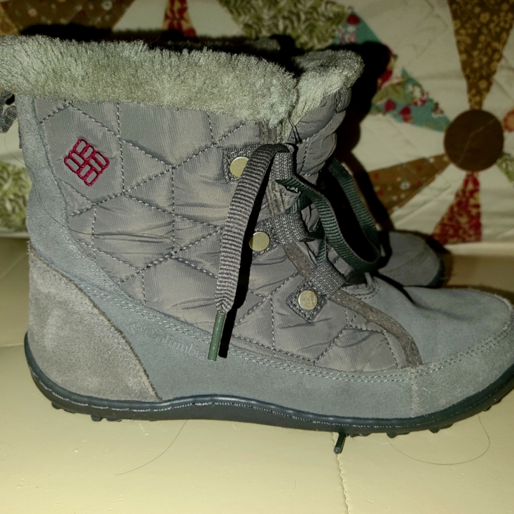 Columbia snowboots